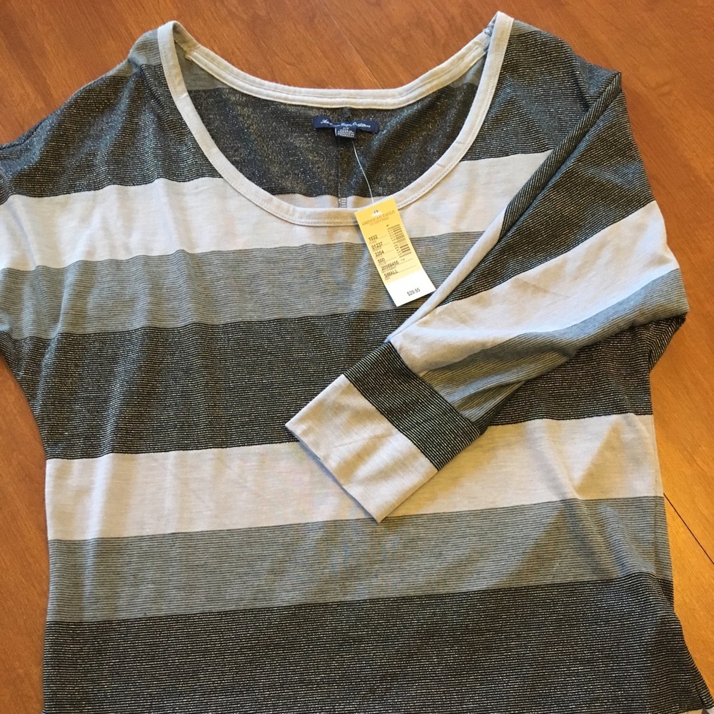 NWT American Eagle Outfitters 3/4 sleeve t…